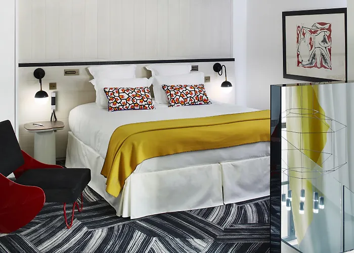 Du Ministère 4* Parigi