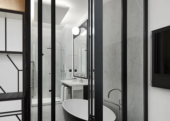 Du Ministère Hotel 4*