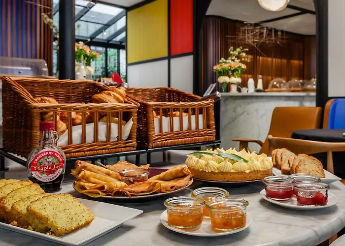 Hotel Du Ministère Parigi