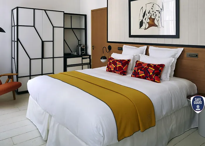 Hotel Du Ministère 4*