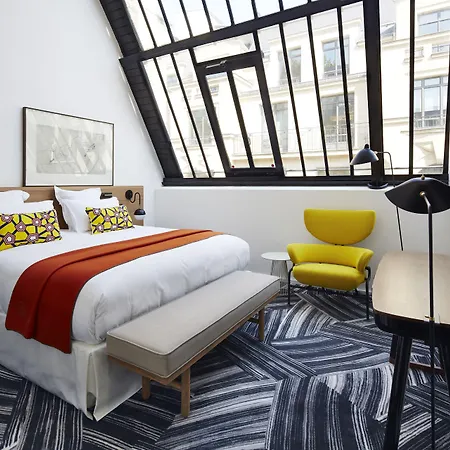 Du Ministere 4* Paryż