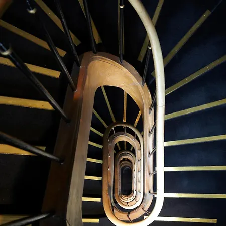 Hotel Du Ministere 4*